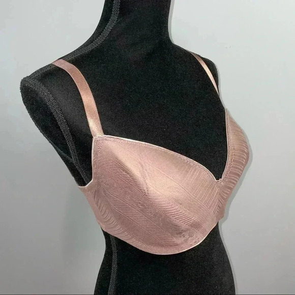 Third Love Everyday Lace T-Shirt Bra - Picture 6 of 8